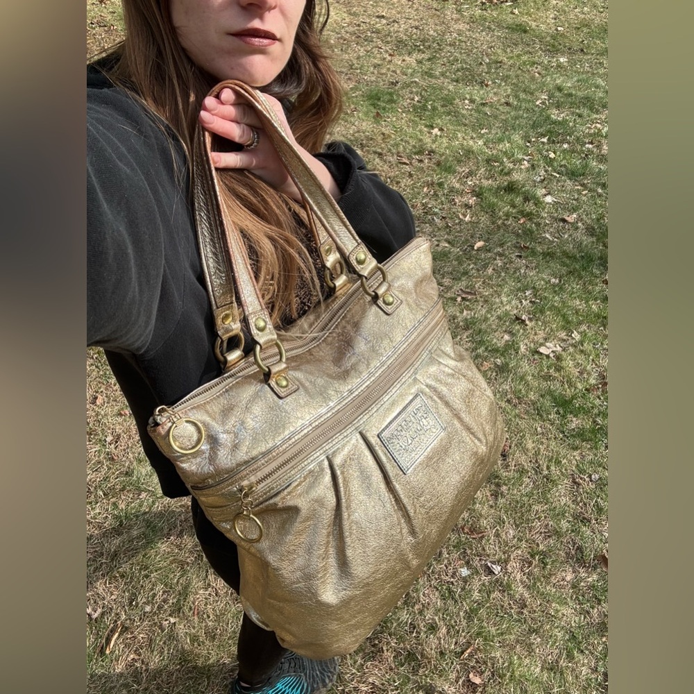COACH Poppy Metallic Gold Shoulder Bag - Picture 4 of 17